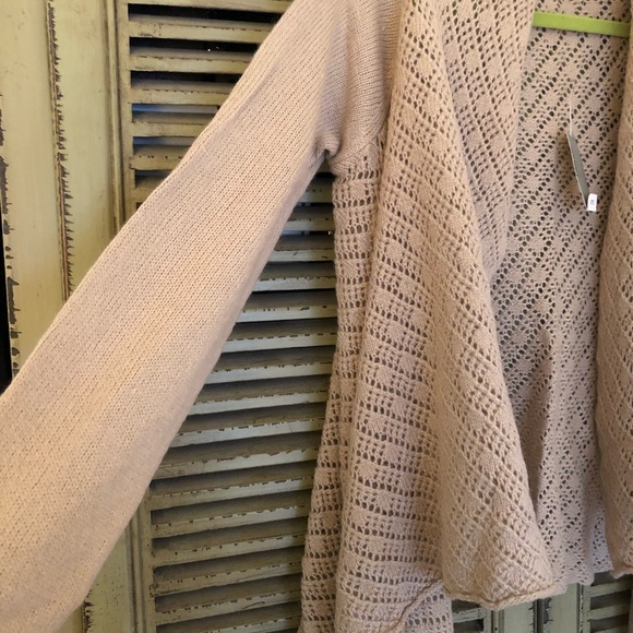 Old Navy Knit Wrap Cardigan Sweater - Picture 4 of 5